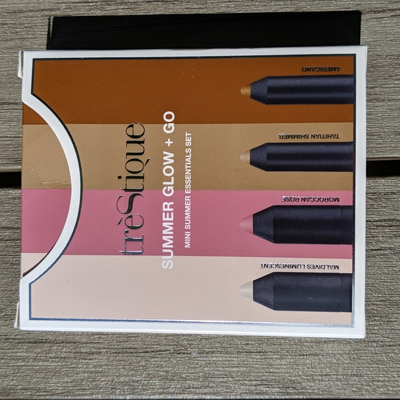 Trestique Summer Glow & Go Mini Set - Picture 3 of 4